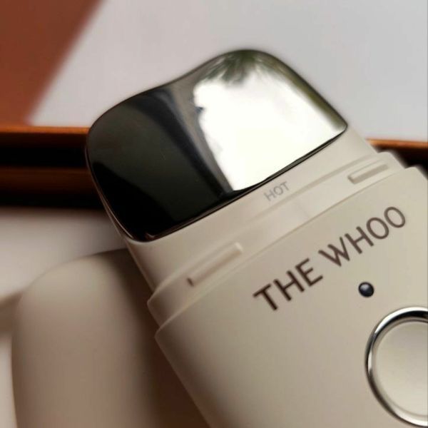 Антивіковий масажер для домашнього догляду (мікроструми) THE WHOO Cheongidan Rejuvenating Pro-Radiance Aging-Sign Solutionist LKB100 фото